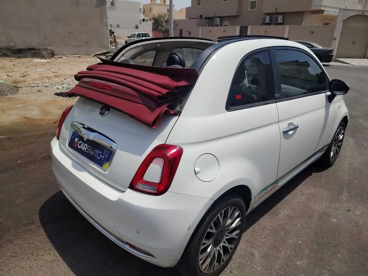 Car image 5