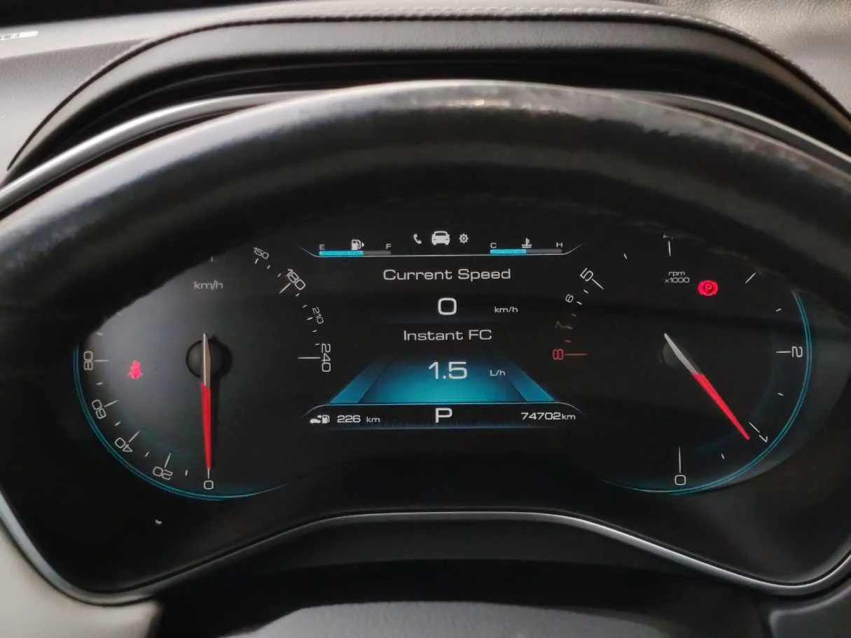 Car image 24