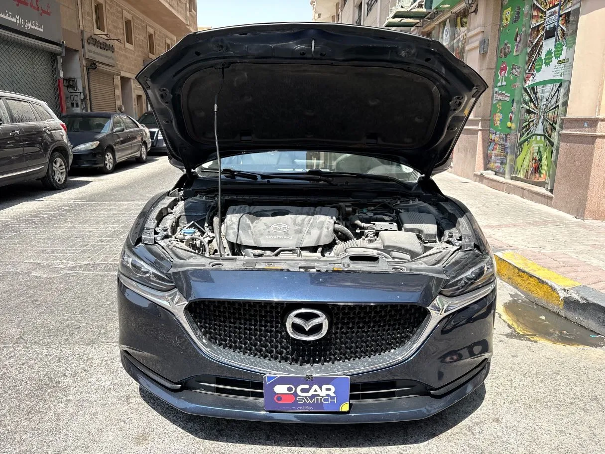 Car image 26