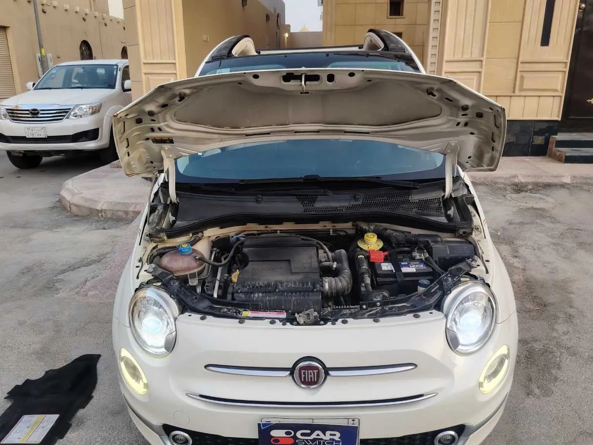 Car image 26