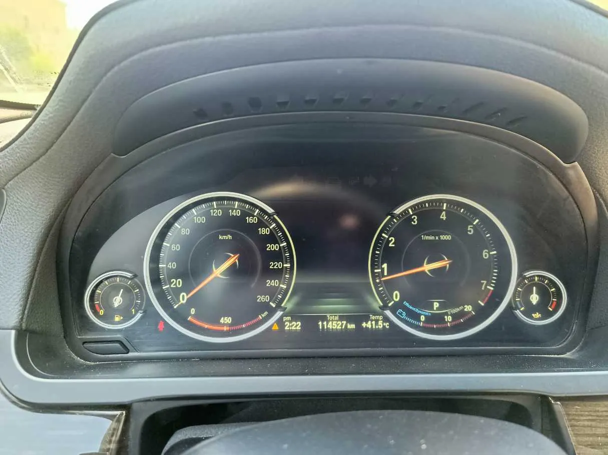 Car image 22