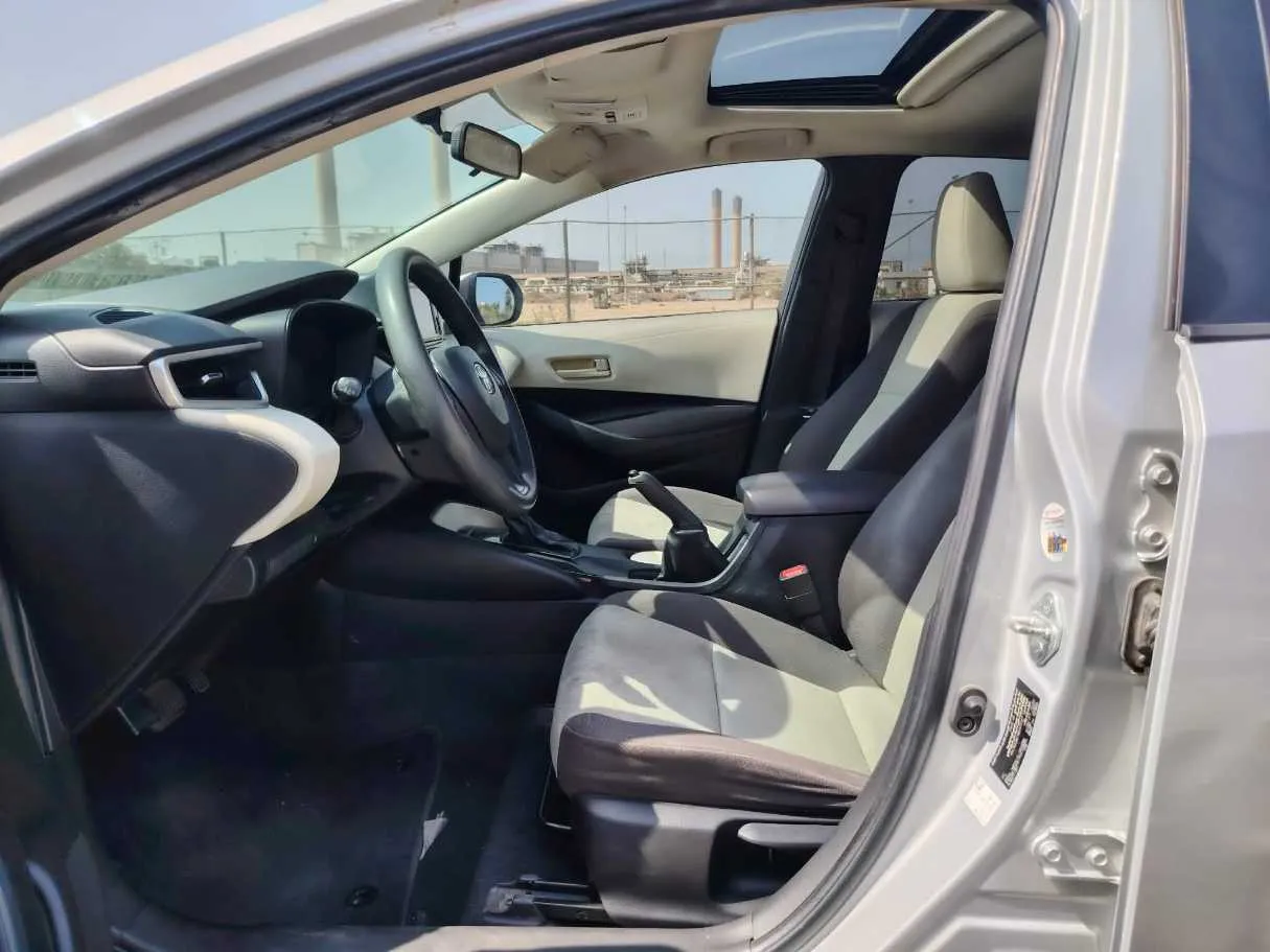 Car image 15