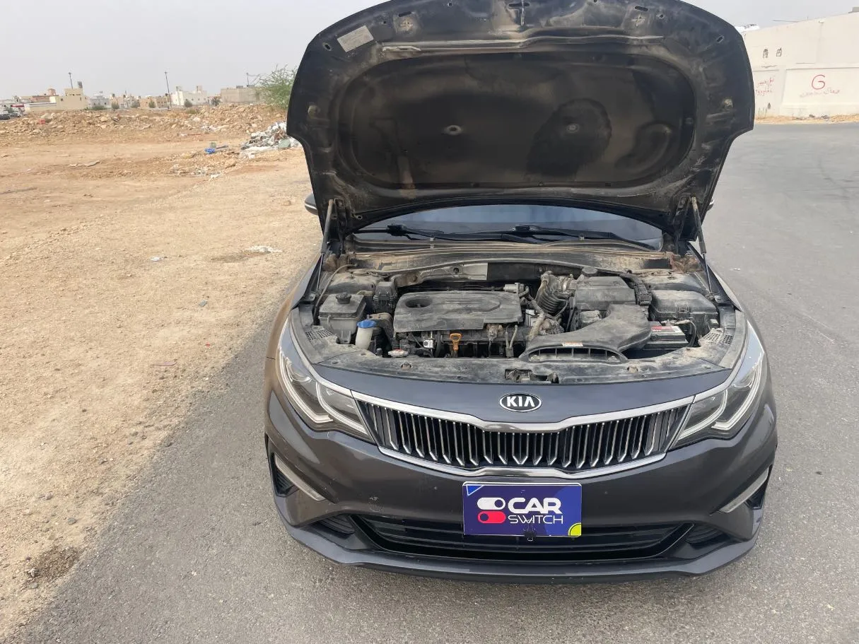 Car image 24