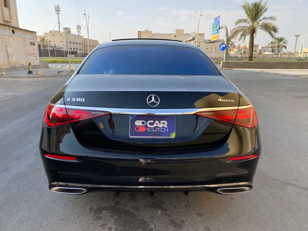 Car image 6