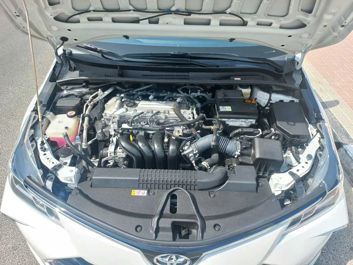 Car image 20