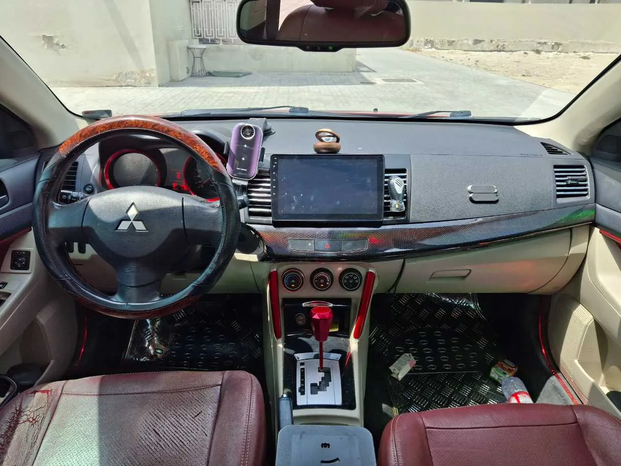 Car image 15