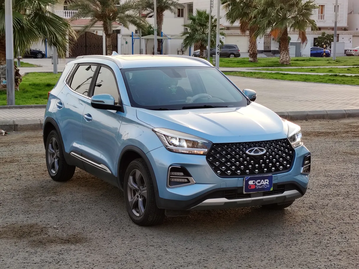 Car image 3
