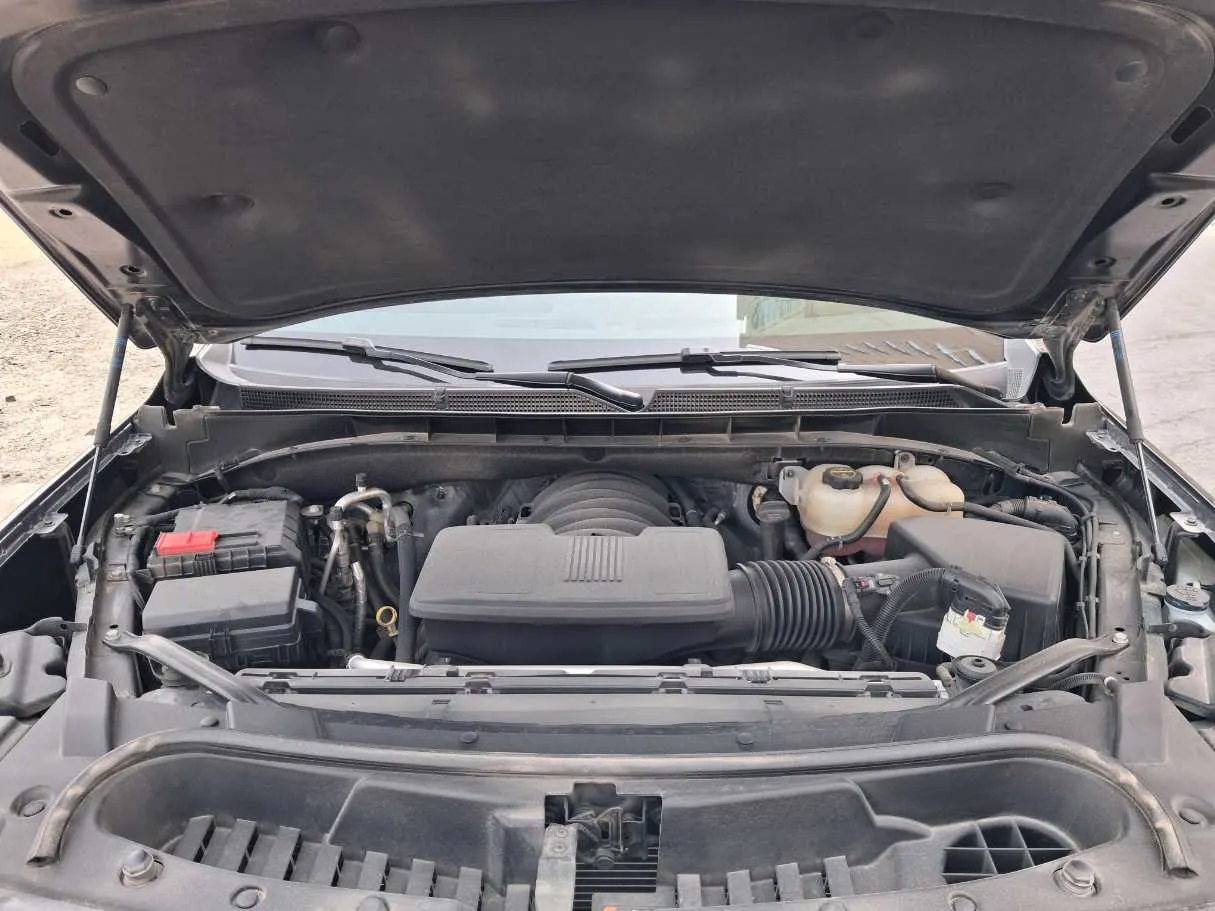 Car image 20