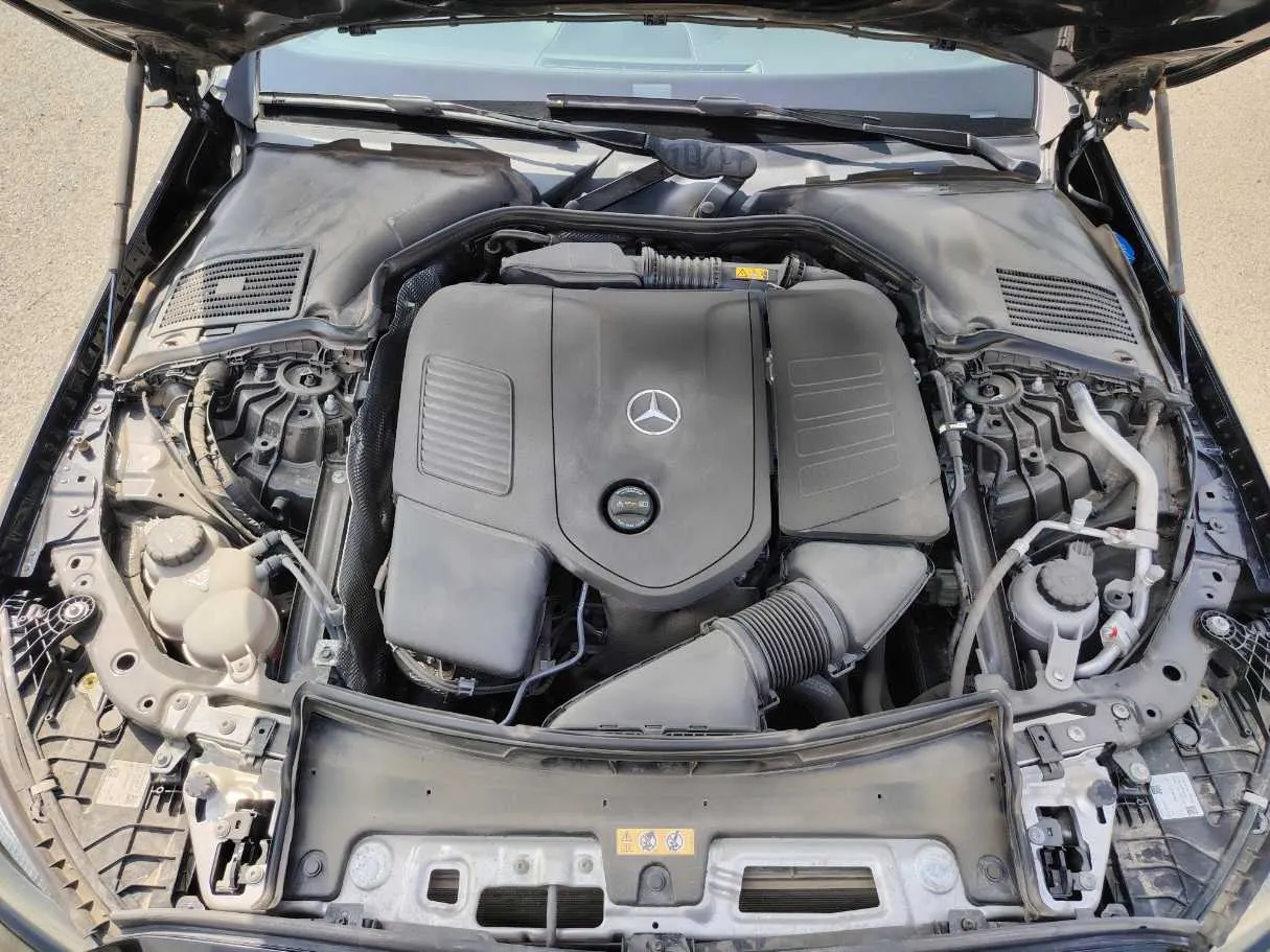 Car image 38