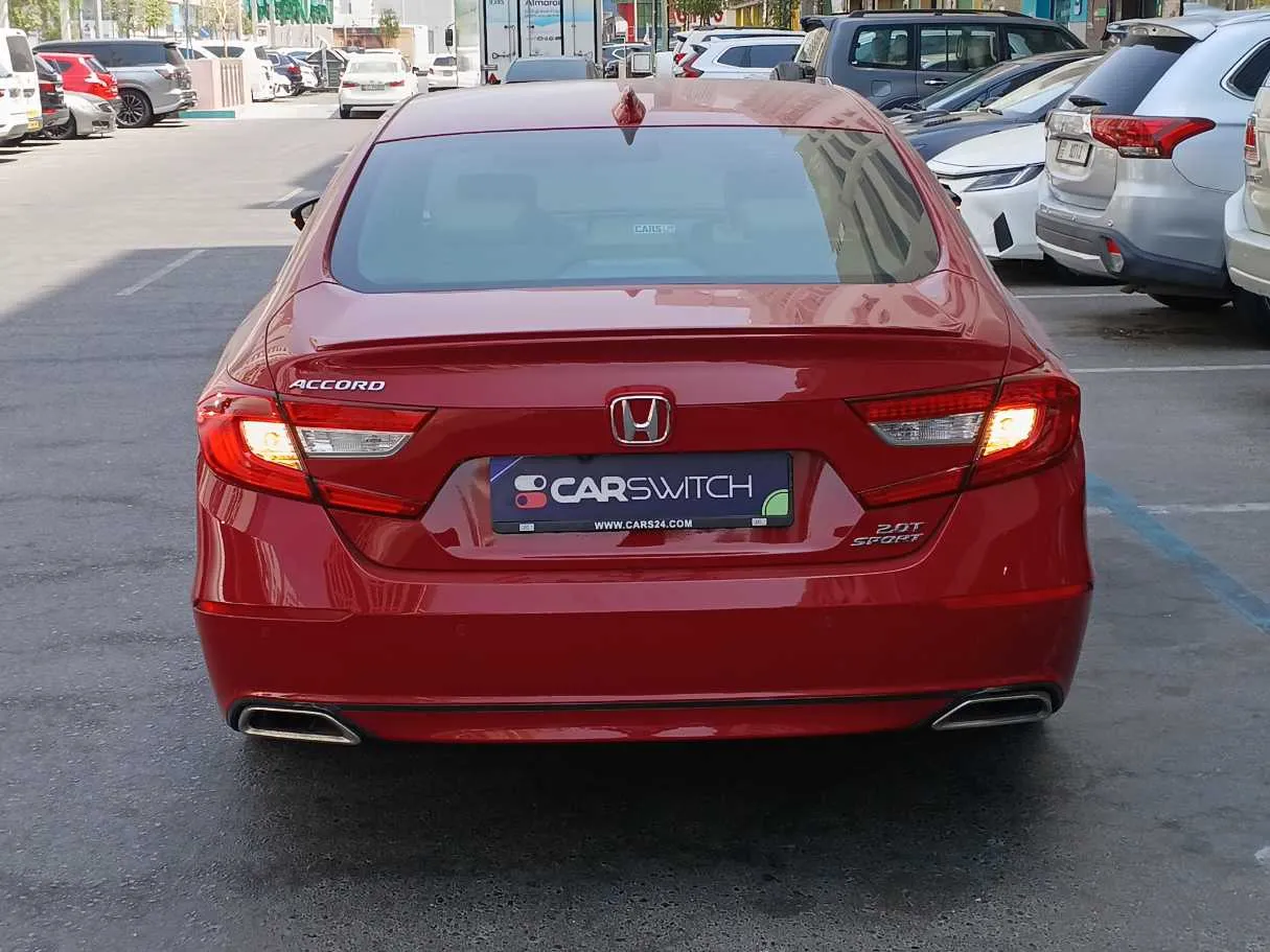 Car image 6