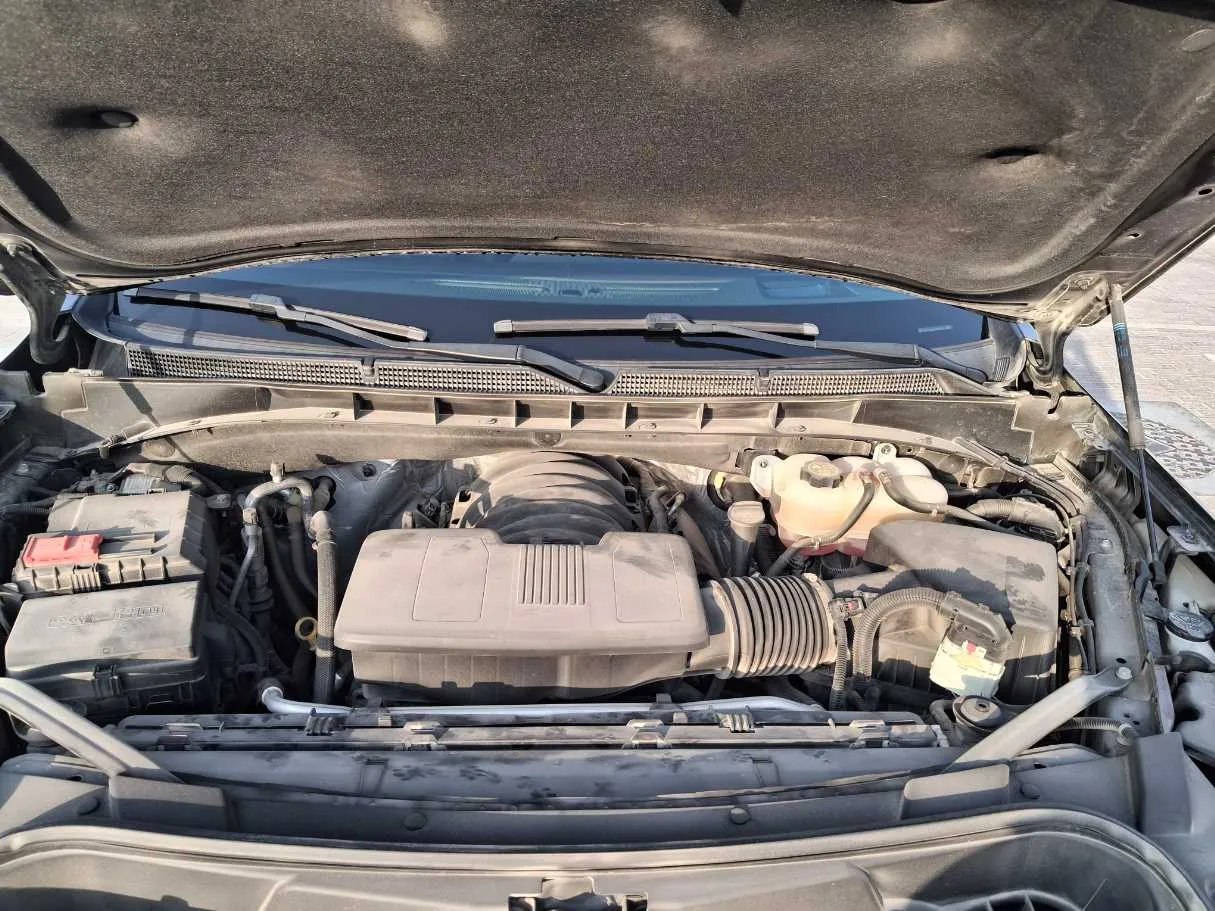 Car image 21