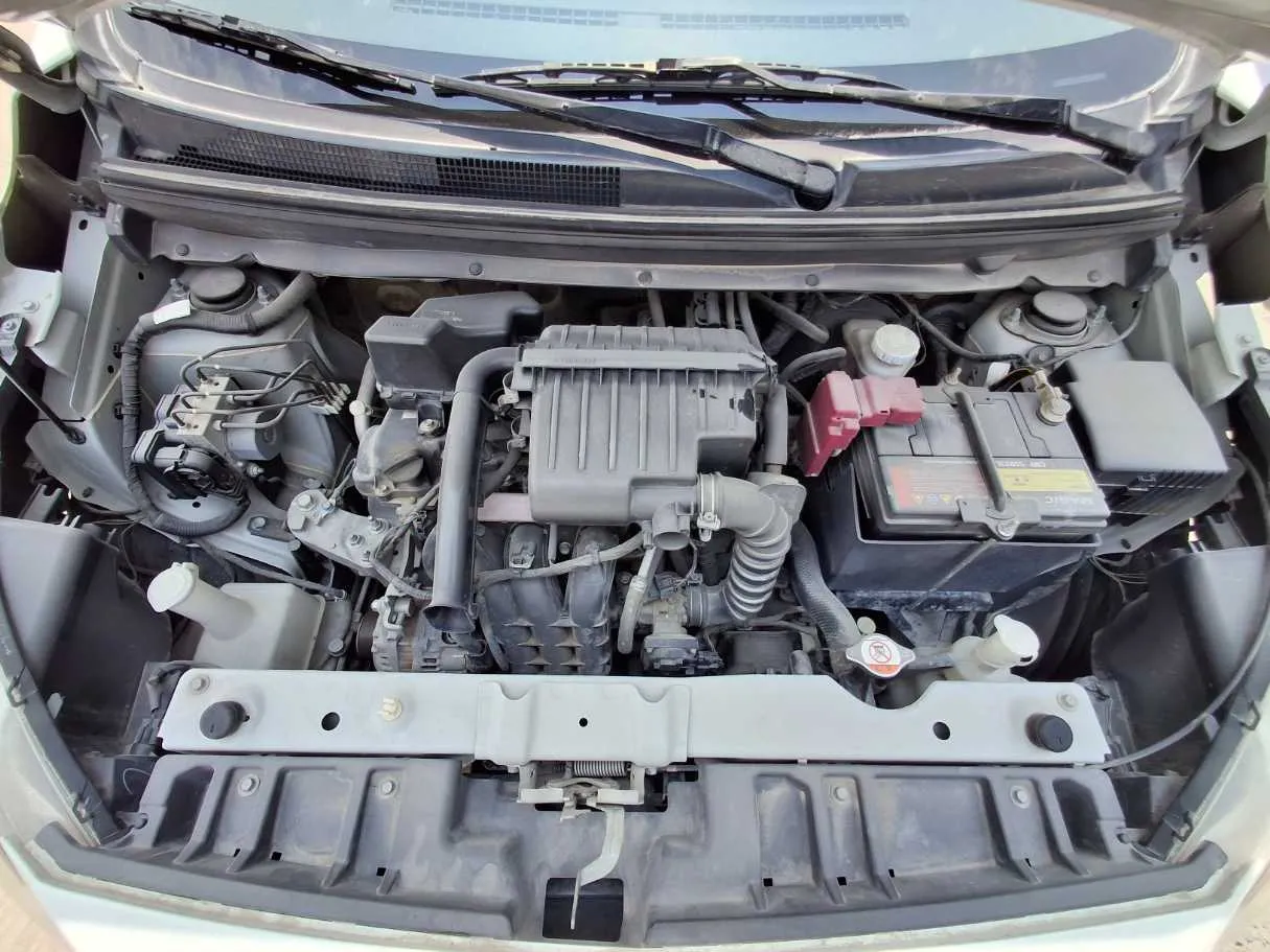 Car image 20