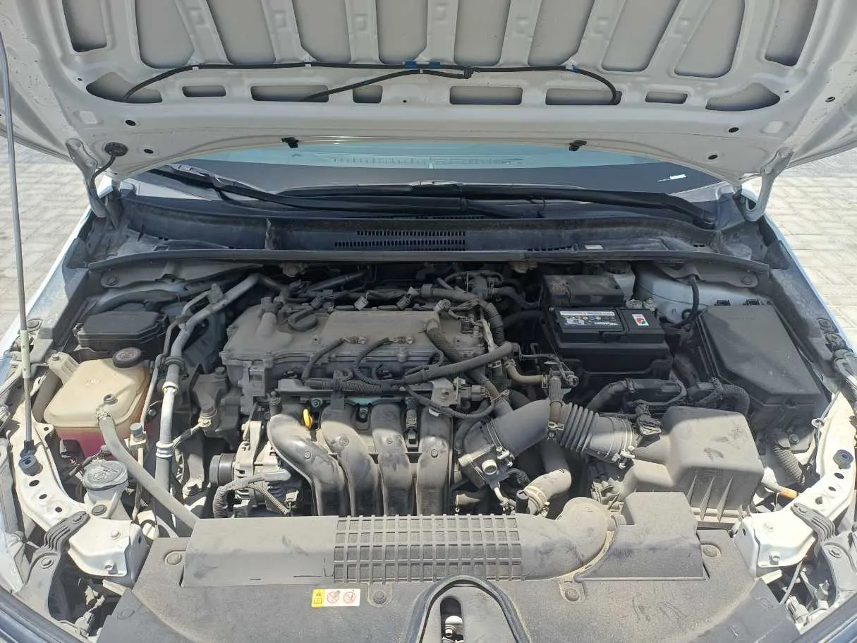 Car image 24
