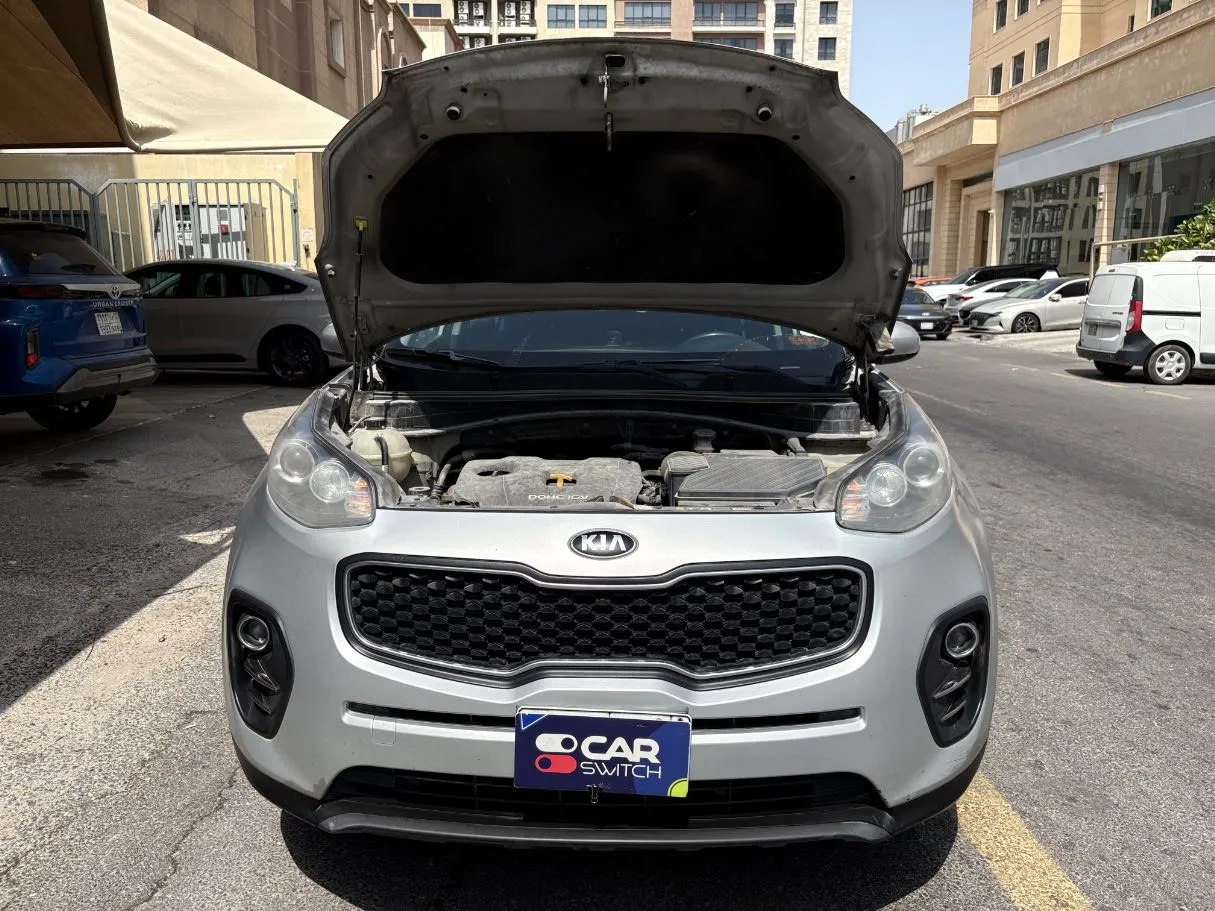 Car image 28