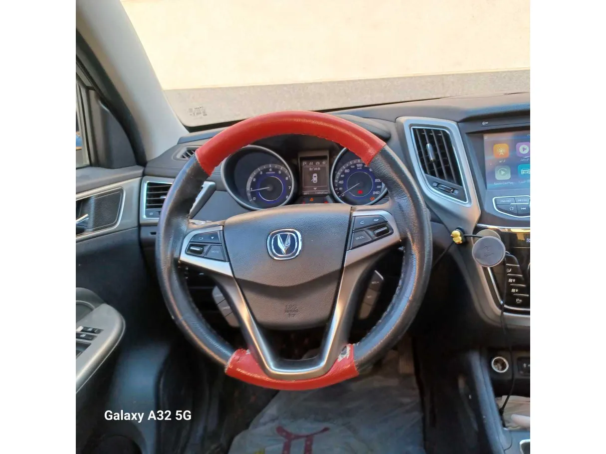 Car image 22