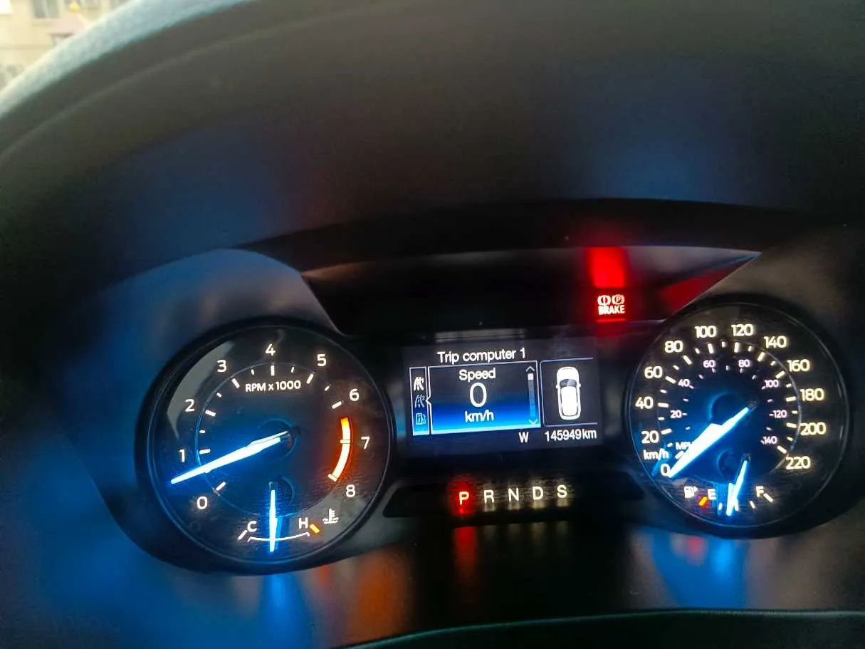 Car image 23