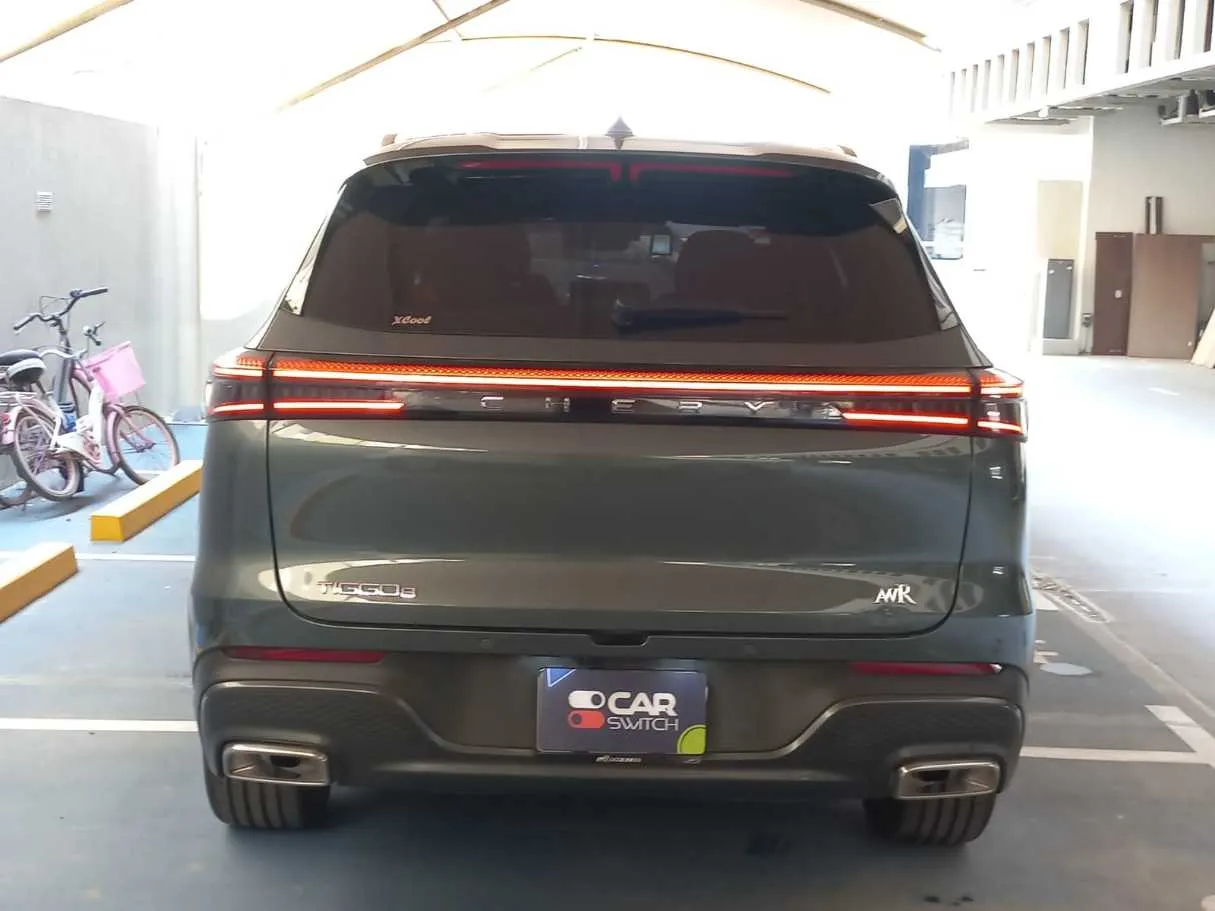 Car image 6