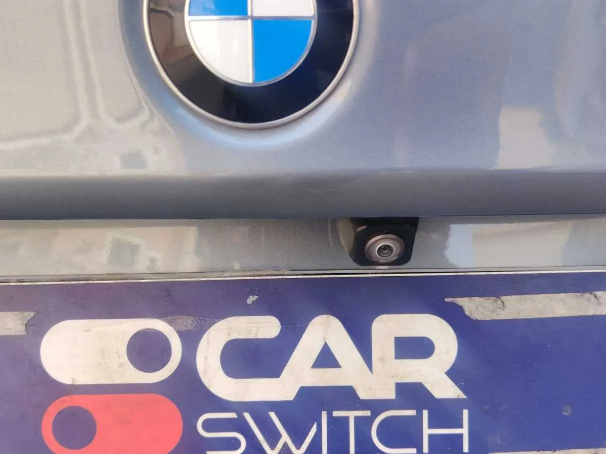 Car image 29