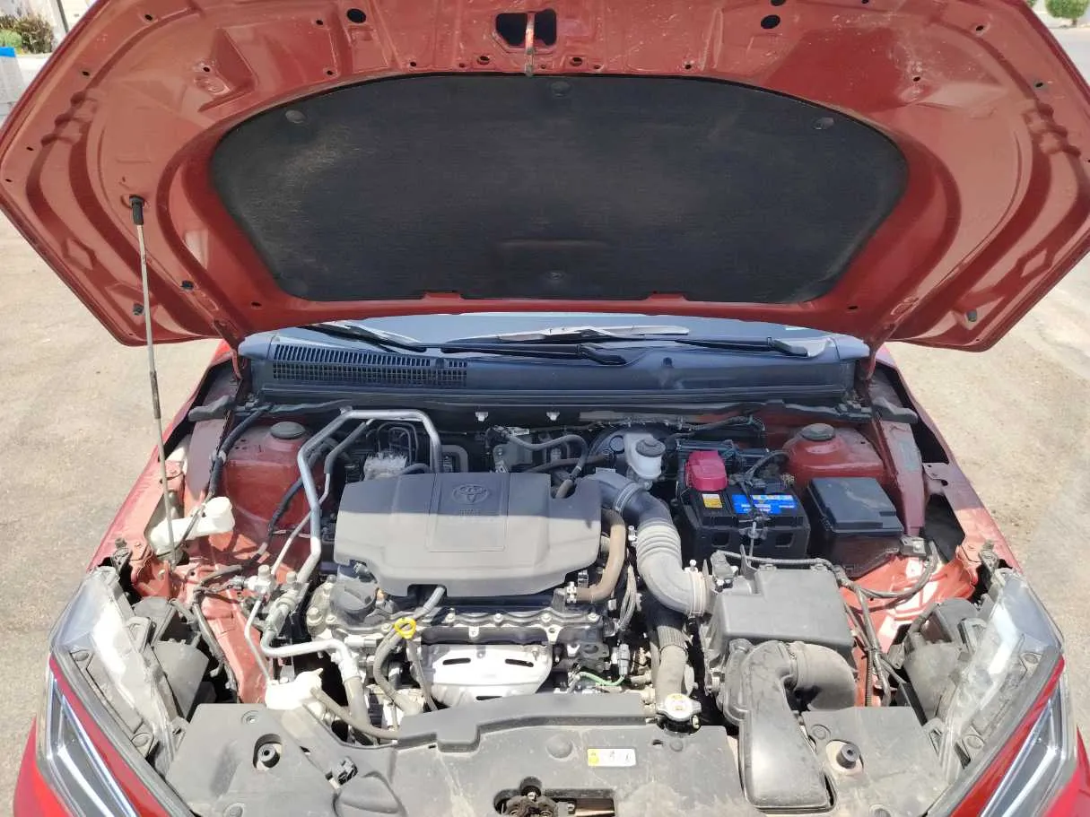 Car image 27