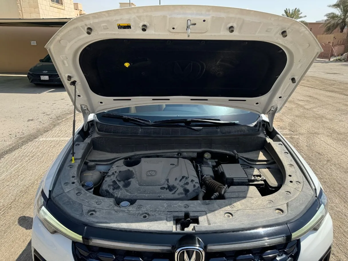 Car image 27