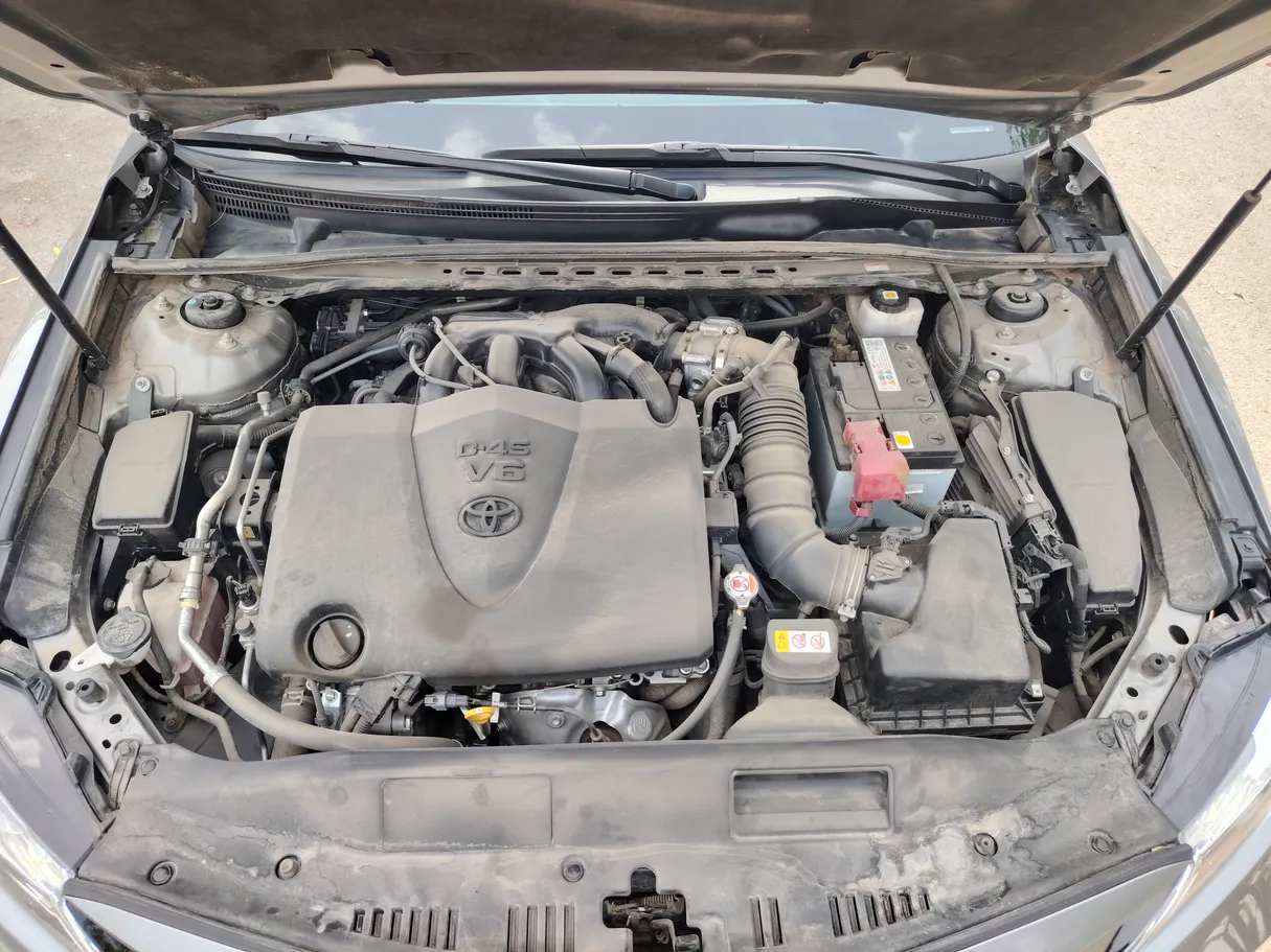 Car image 32