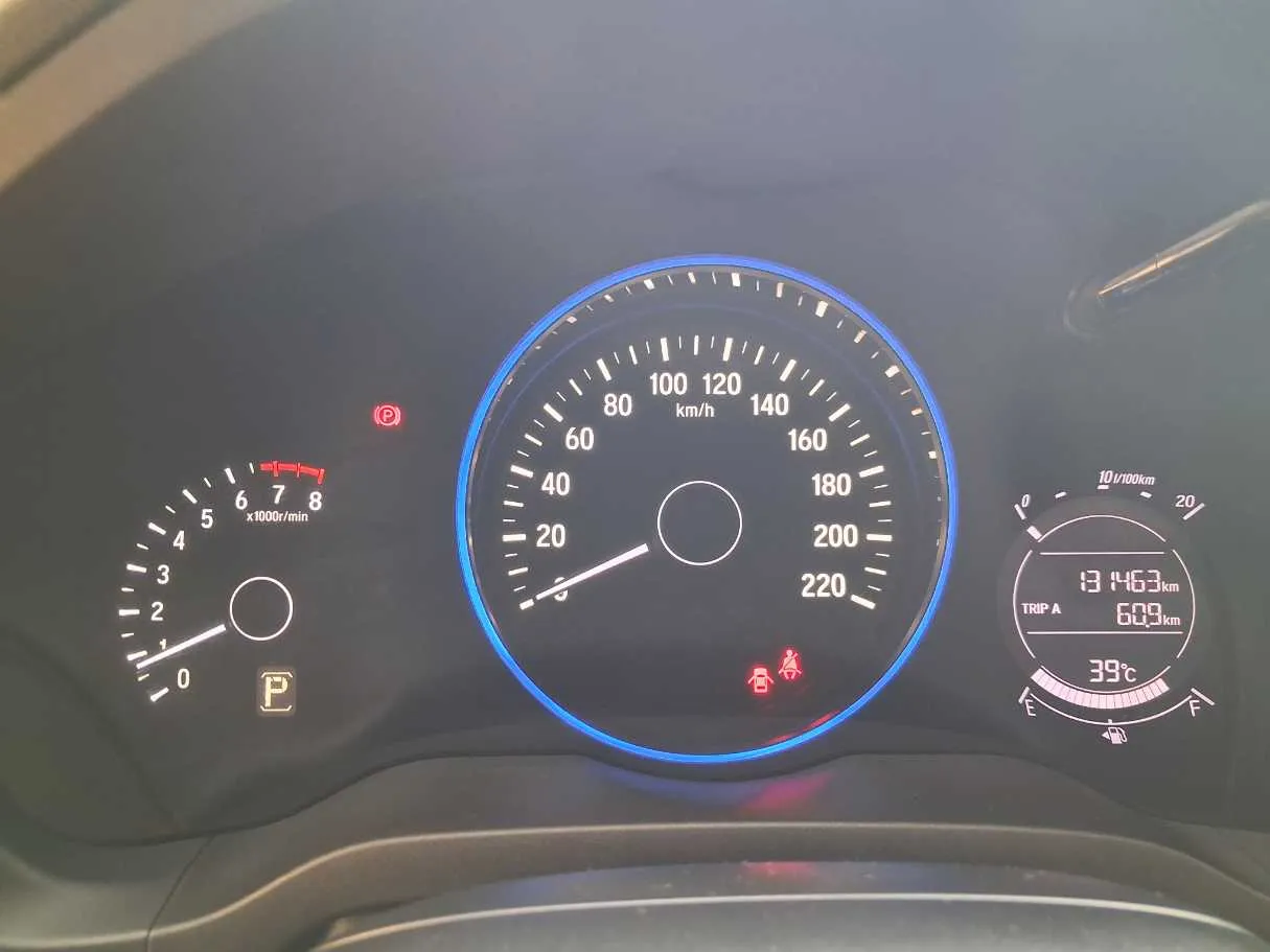 Car image 20