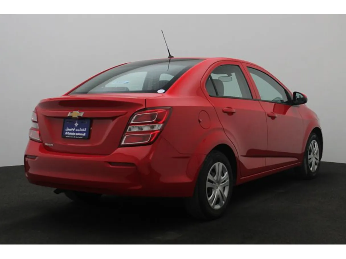 Car image 2