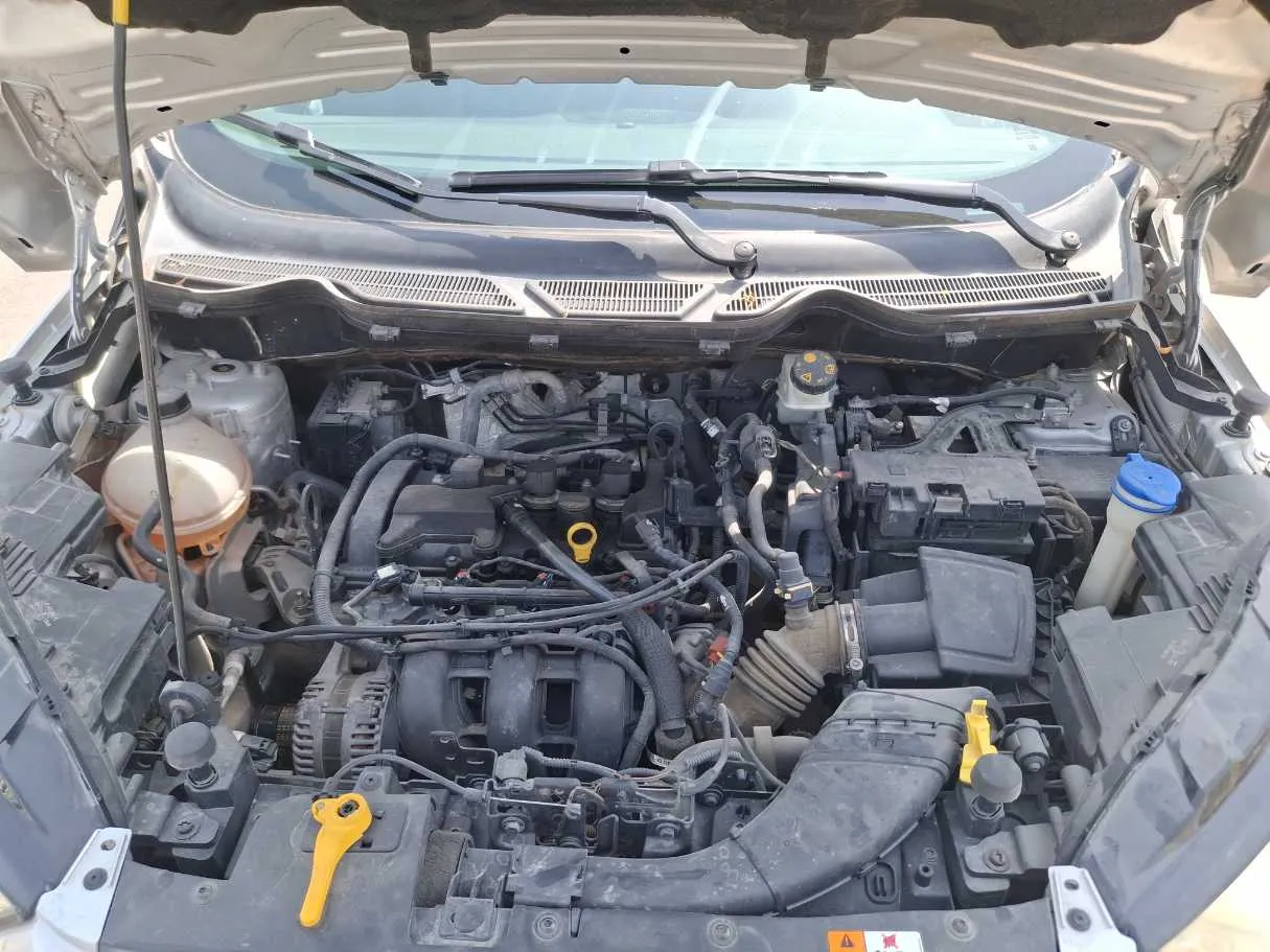 Car image 20