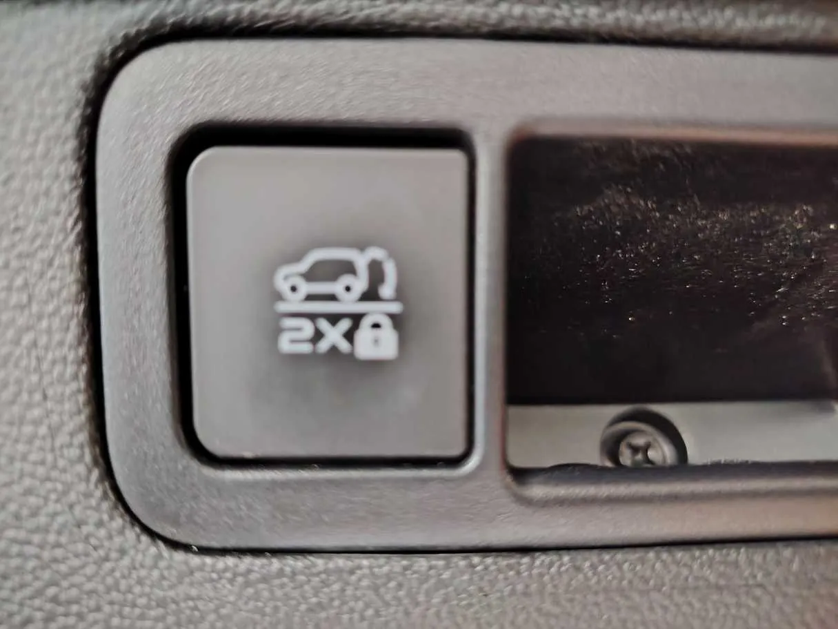 Car image 31