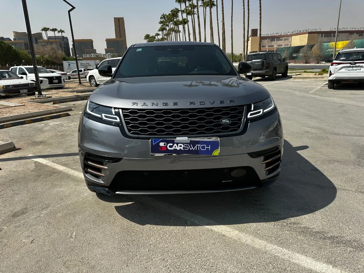 Car image 2