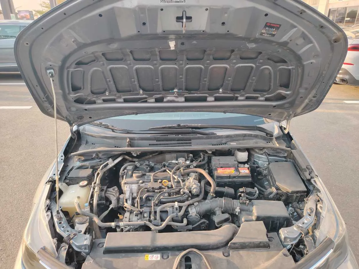 Car image 29