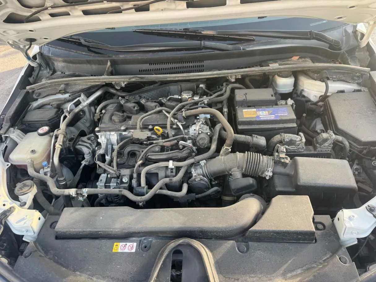 Car image 21