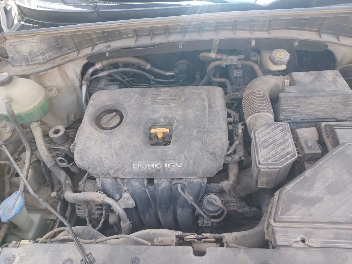 Car image 20