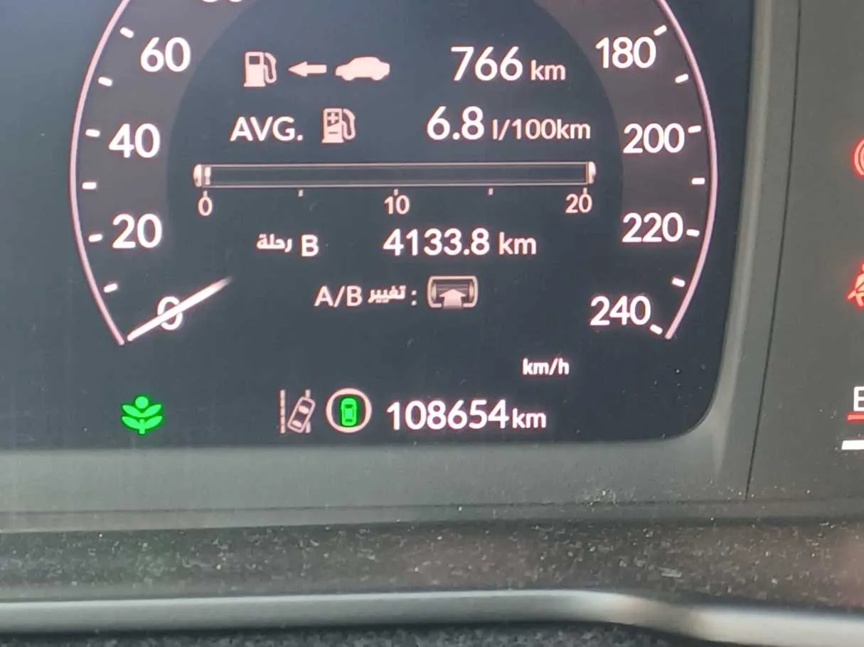 Car image 17