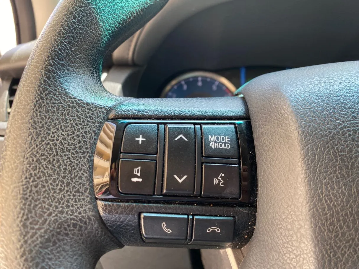 Car image 22