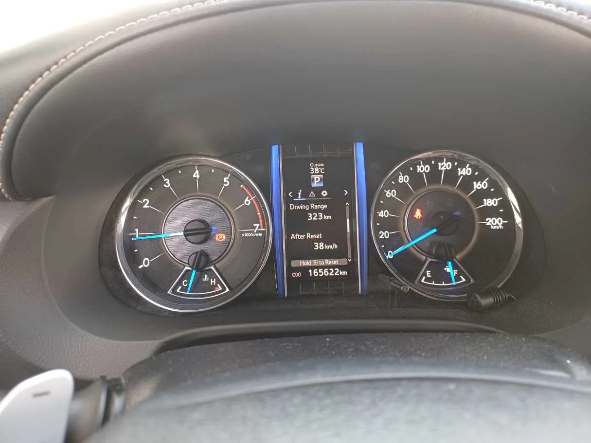 Car image 20