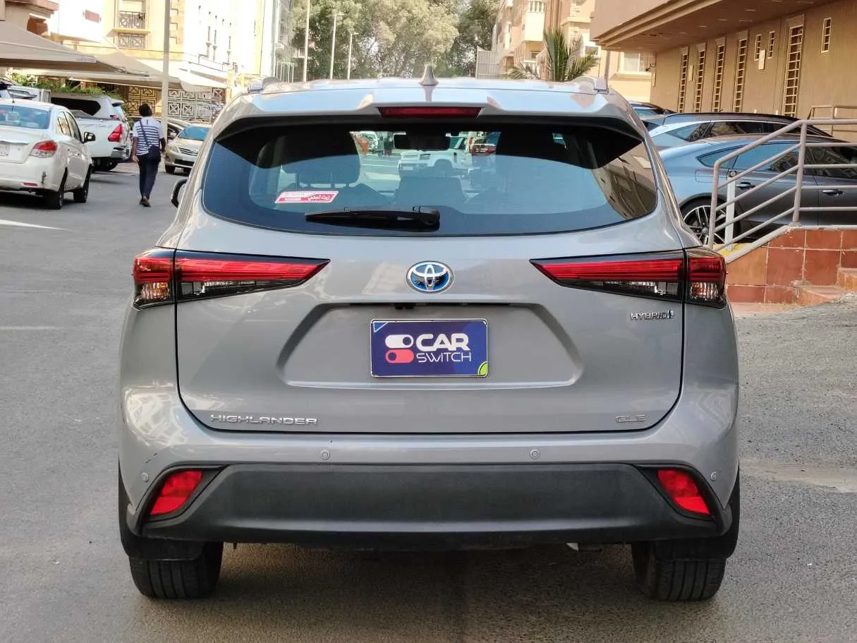 Car image 6