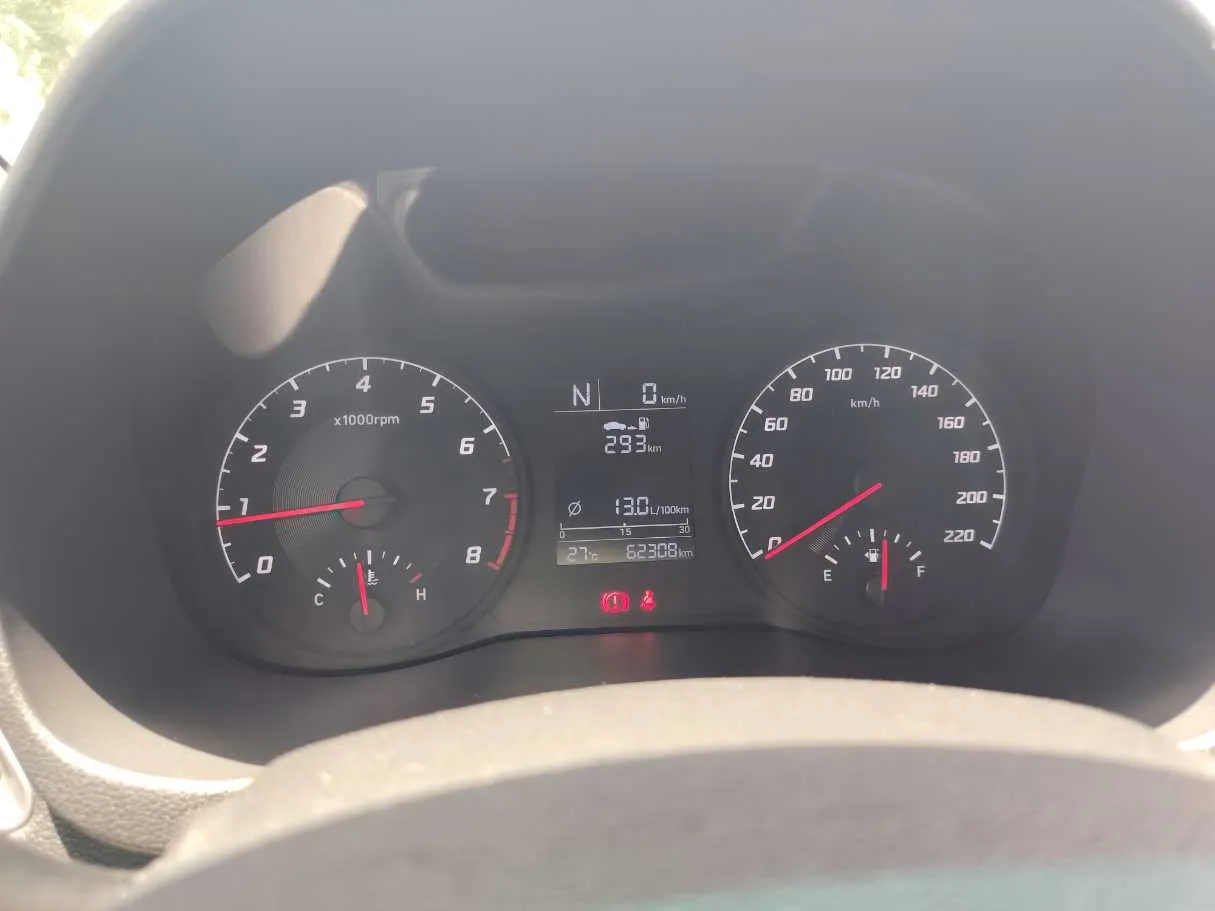 Car image 20