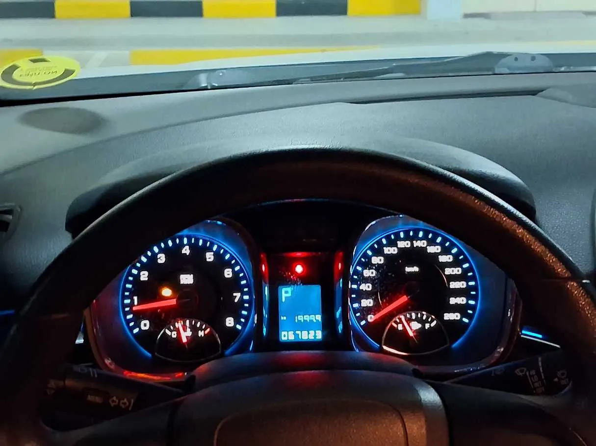 Car image 20