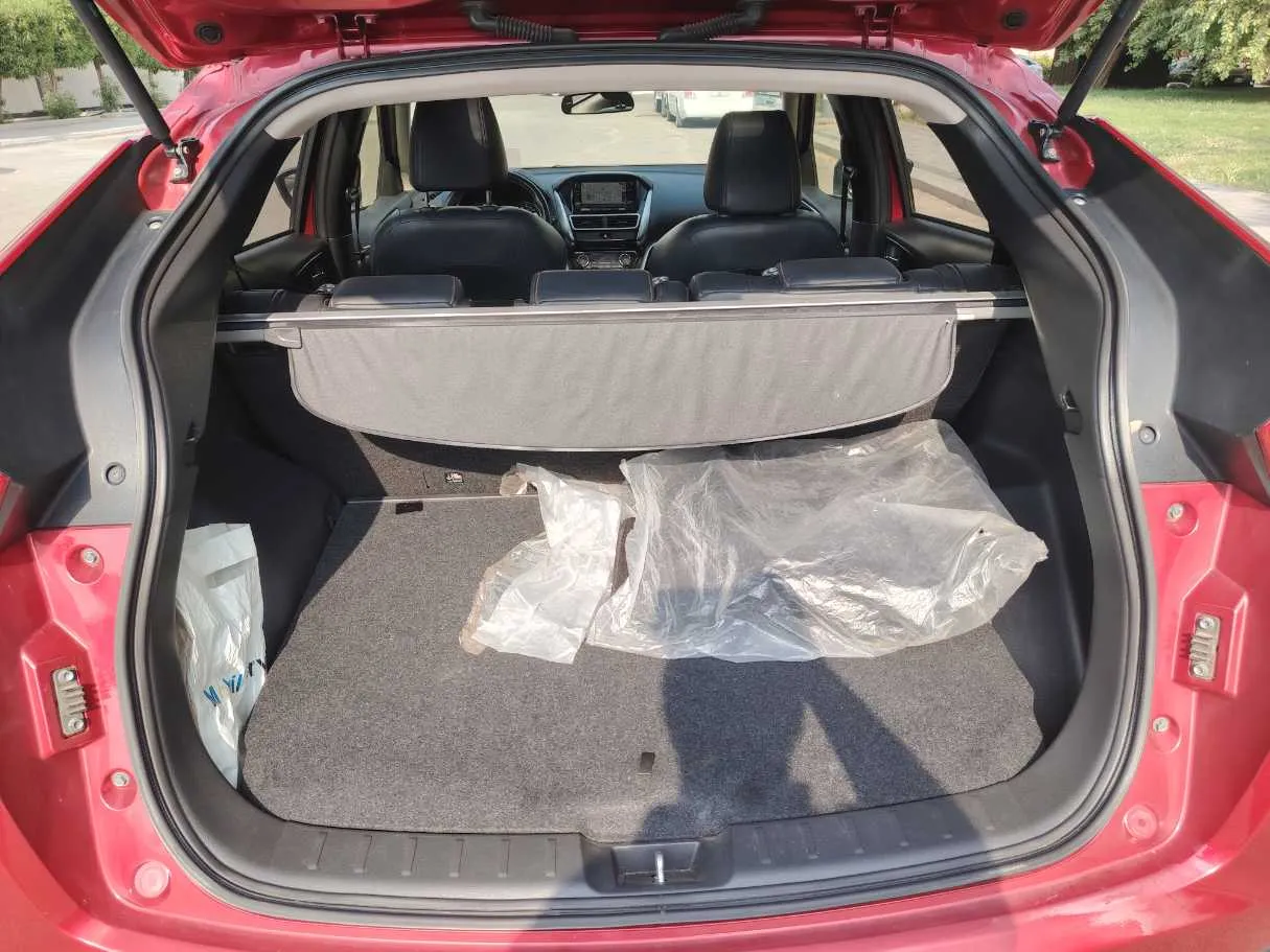 Car image 24