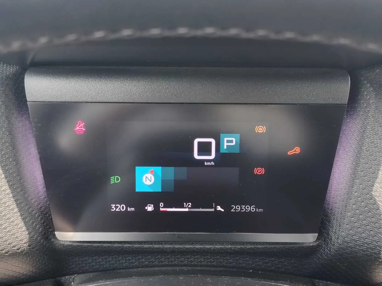 Car image 28