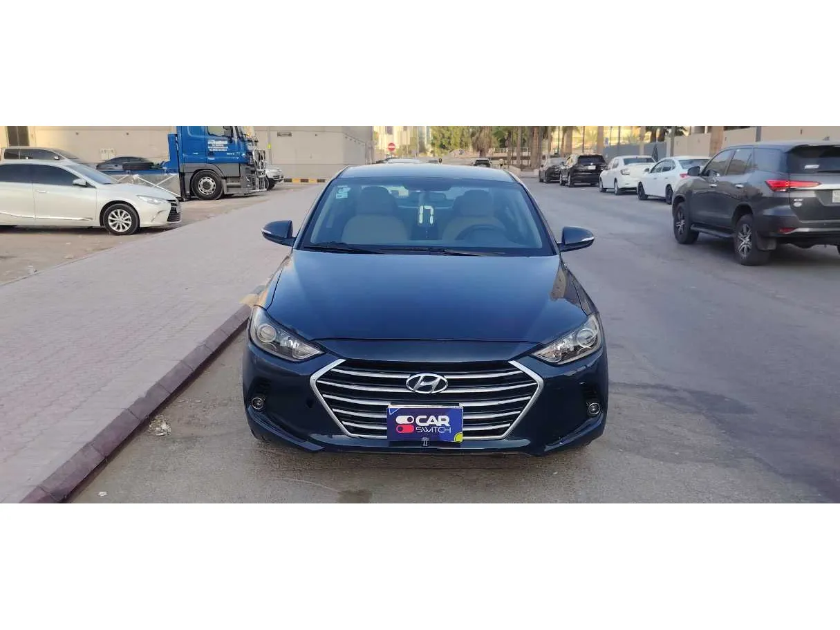 Car image 2