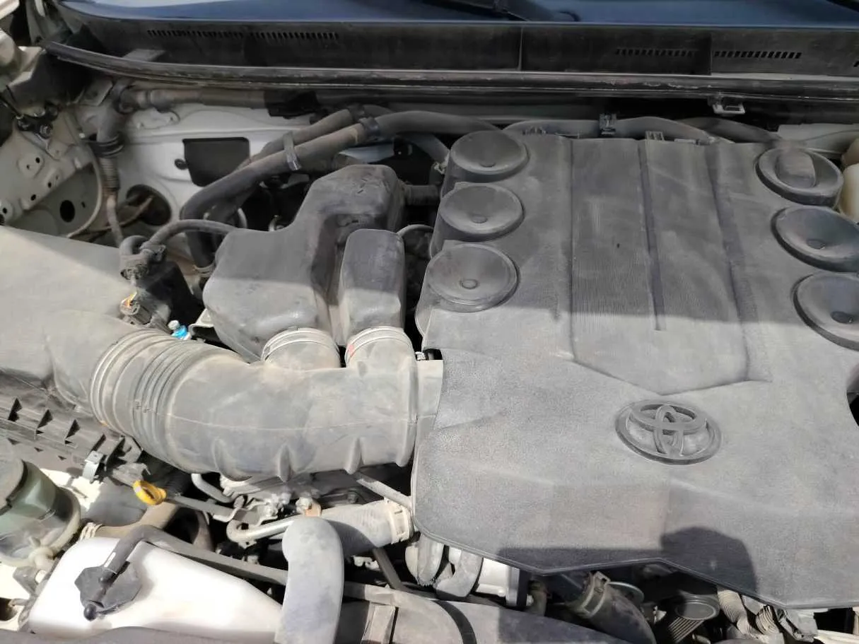 Car image 47