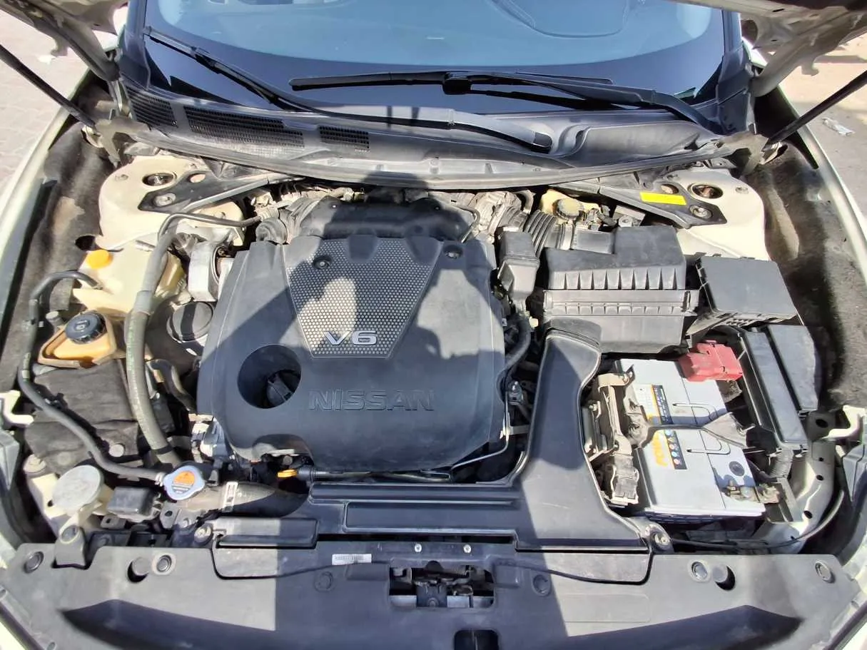 Car image 21