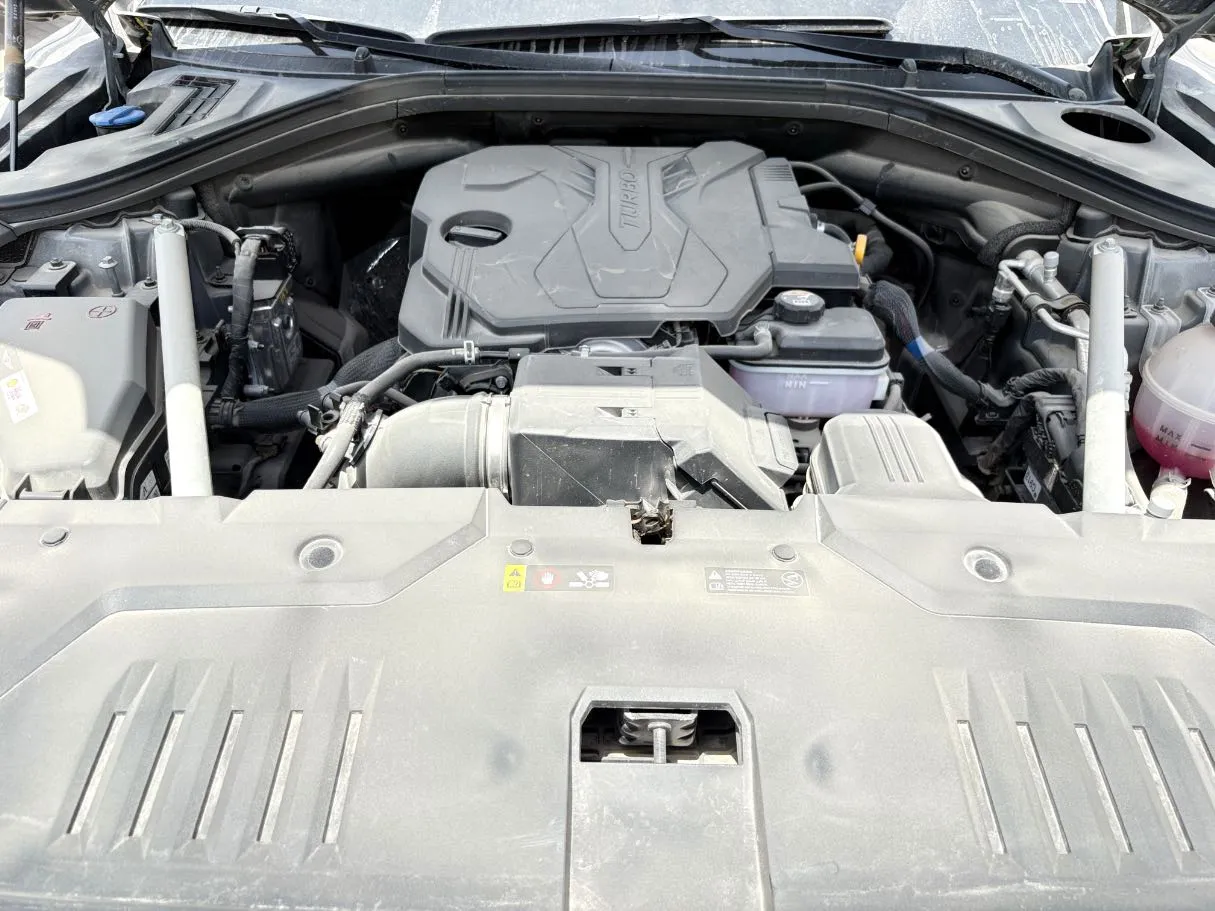 Car image 33