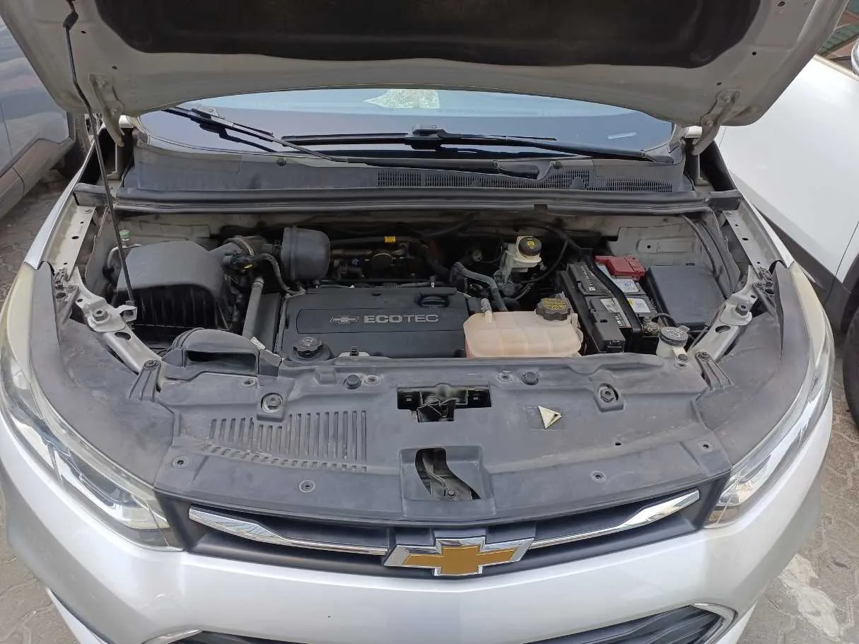 Car image 20
