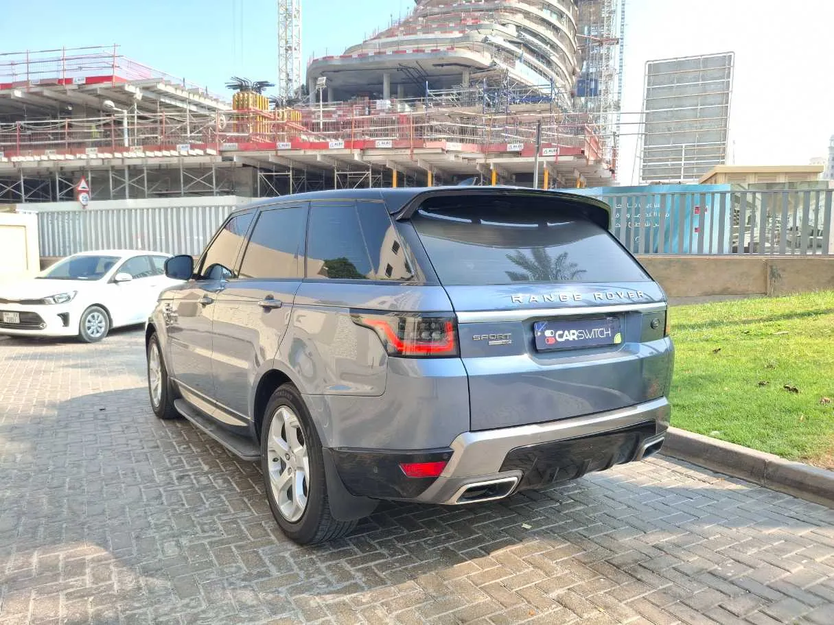 Car image 7