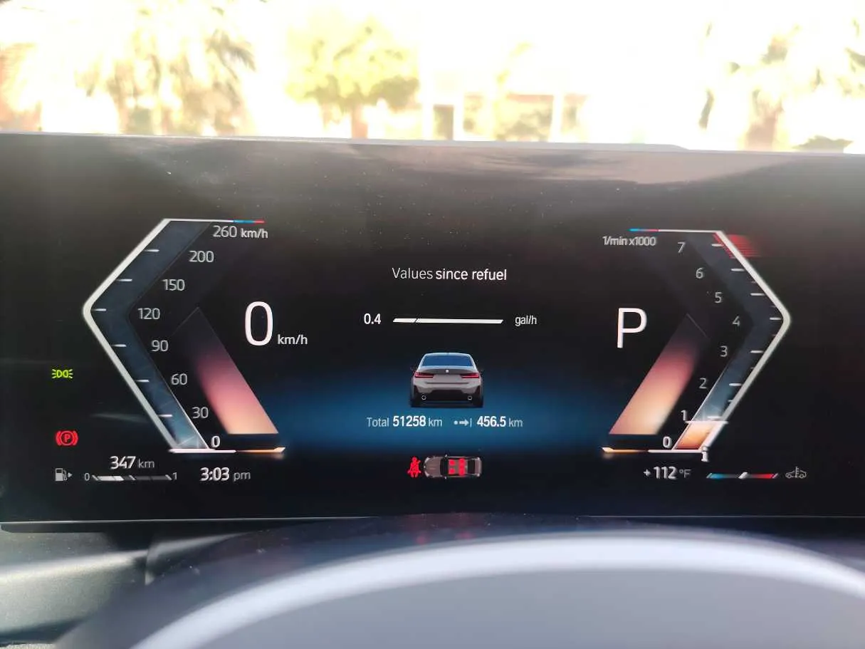 Car image 23