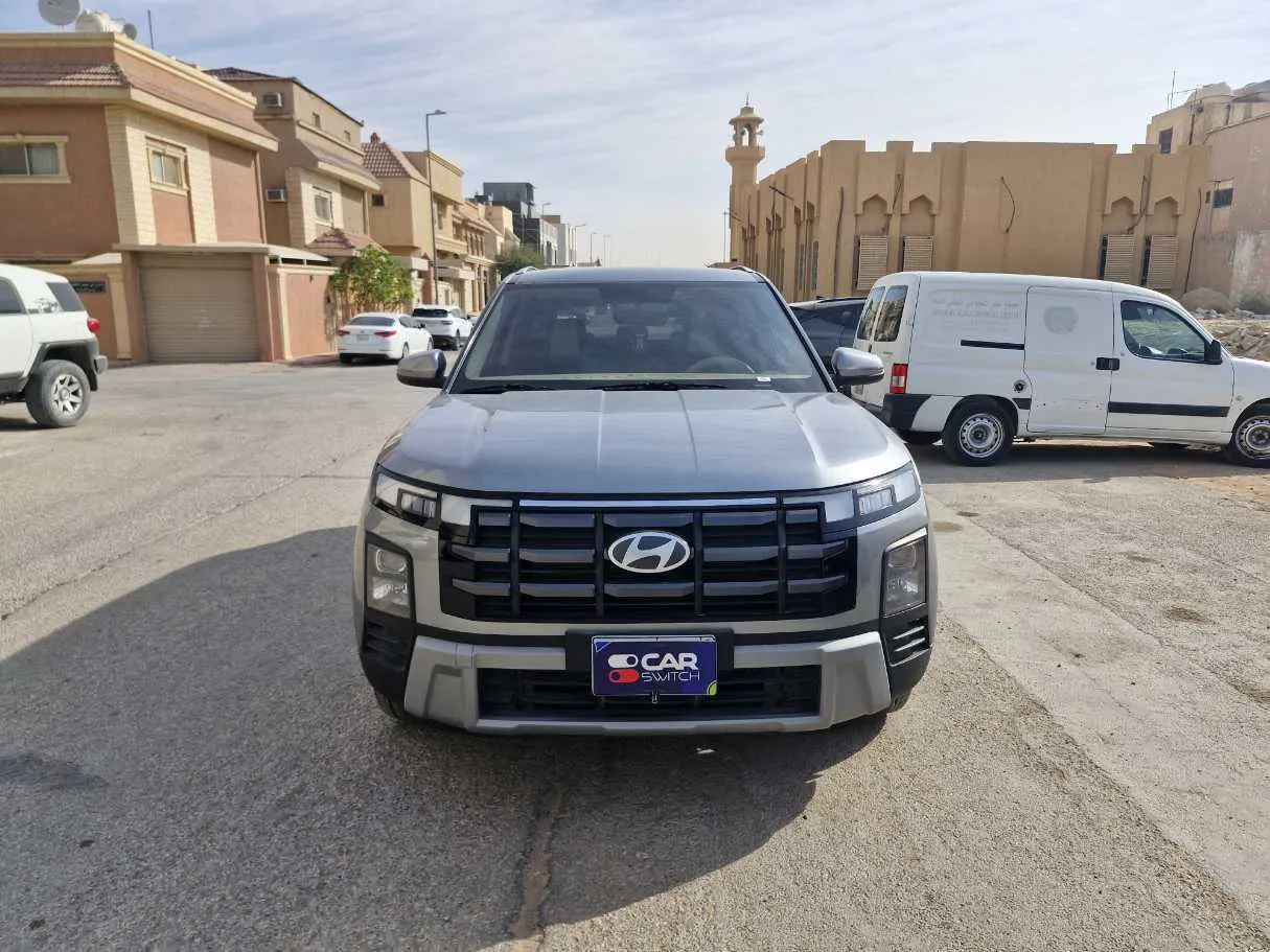 Car image 2