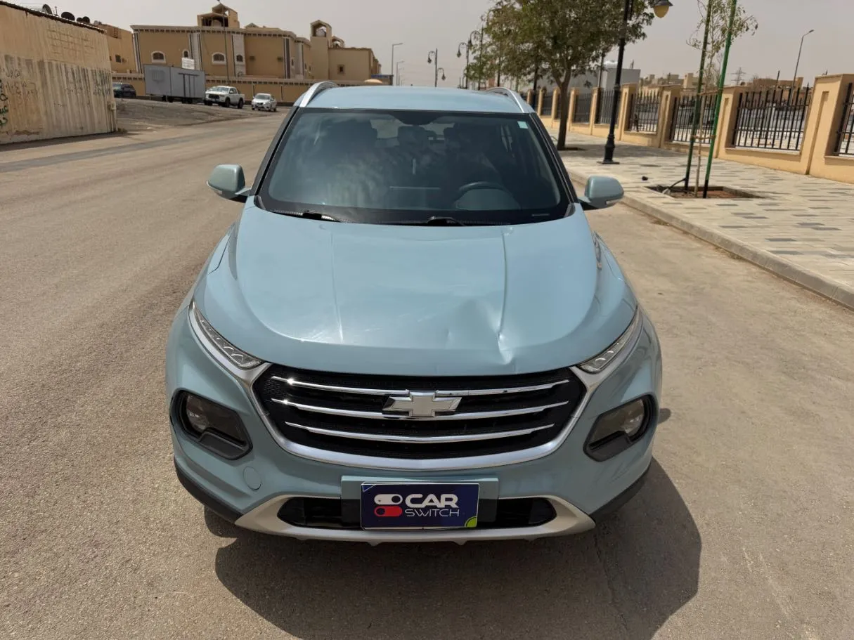 Car image 2